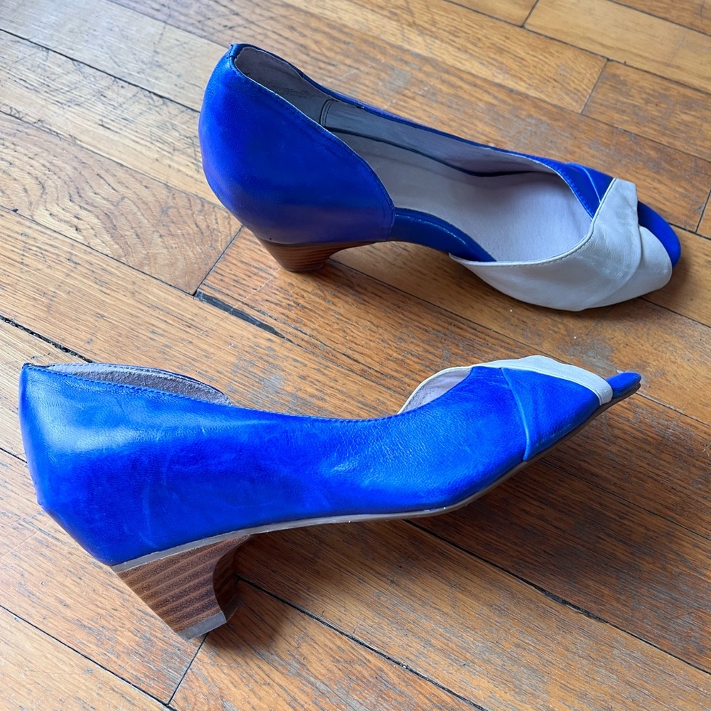 Mix Mooz Warby peep toe heels size 10